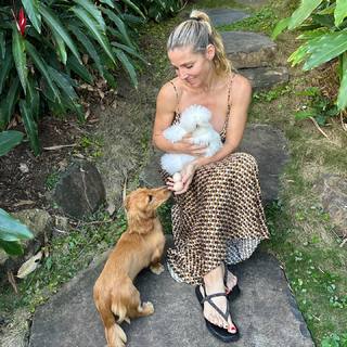 Elsa Pataky feet photo thumbnail
