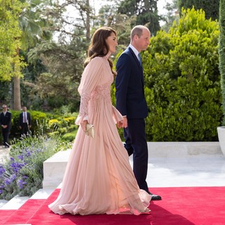 Catherine Princess of Wales feet photo thumbnail