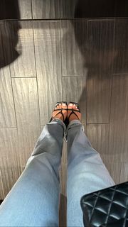 Corinna Kopf feet photo thumbnail