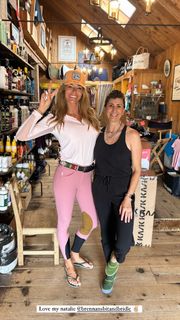 Kelly Bensimon feet photo thumbnail
