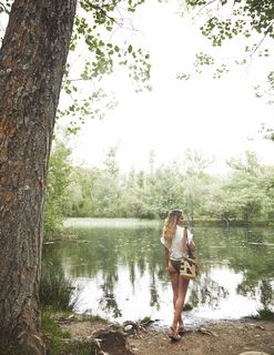 Elsa Pataky feet photo thumbnail