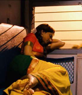 Deepika Padukone feet photo thumbnail