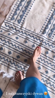 Joanna Jablczynska feet photo thumbnail