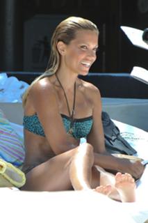 Sylvie Meis feet photo thumbnail