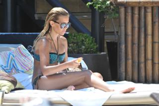 Sylvie Meis feet photo thumbnail