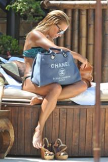 Sylvie Meis feet photo thumbnail