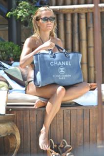 Sylvie Meis feet photo thumbnail