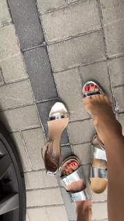 Joanna Jablczynska feet photo thumbnail