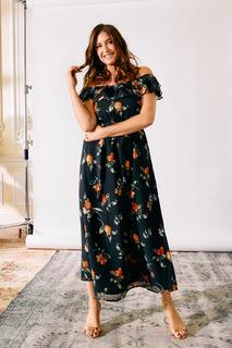 Lisa Snowdon feet photo thumbnail