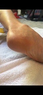 Lisa Snowdon feet photo thumbnail
