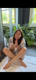 Lisa Snowdon feet photo thumbnail