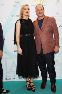 Amber Heard feet photo thumbnail