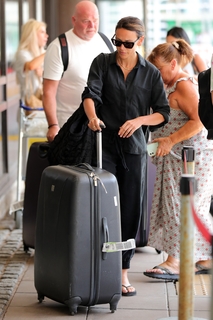 Michelle Keegan feet photo thumbnail