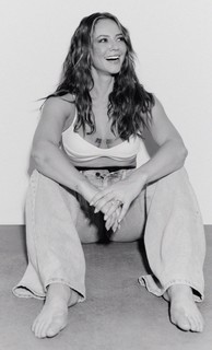 Paolla Oliveira feet photo thumbnail
