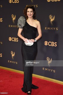 Mary Elizabeth Winstead feet photo thumbnail