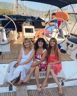Jane Seymour feet photo thumbnail