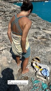 Kino MacGregor feet photo thumbnail