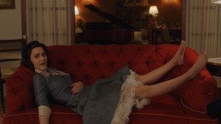 Rachel Brosnahan feet photo thumbnail