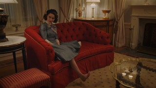 Rachel Brosnahan feet photo thumbnail
