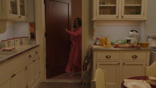 Rachel Brosnahan feet photo thumbnail
