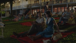 Rachel Brosnahan feet photo thumbnail