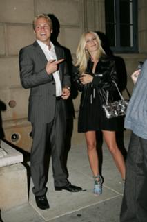 Heidi Montag feet photo thumbnail