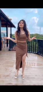 Jannat Zubair Rahmani feet photo thumbnail