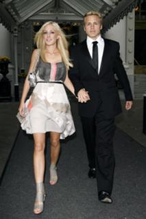 Heidi Montag feet photo thumbnail
