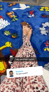 Brittney Smith feet photo thumbnail