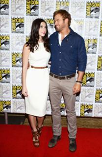 Ashley Greene feet photo thumbnail