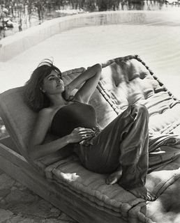 Penélope Cruz feet photo thumbnail