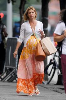 Claire Danes feet photo 3