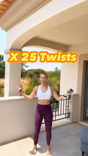 Gabrielle Taylor feet photo thumbnail