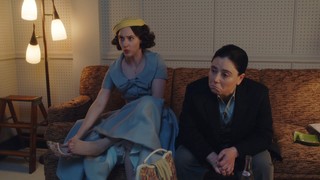 Rachel Brosnahan feet photo thumbnail