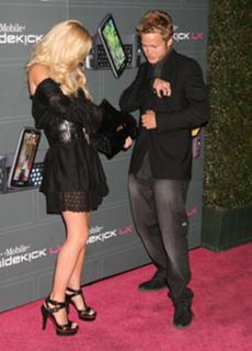 Heidi Montag feet photo thumbnail
