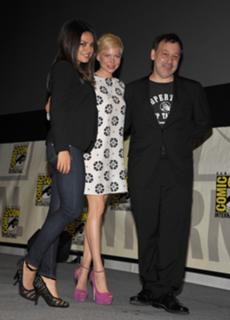Michelle Williams feet photo thumbnail