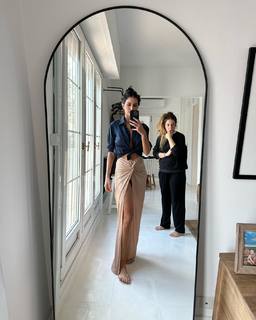 Zaira Nara feet photo thumbnail