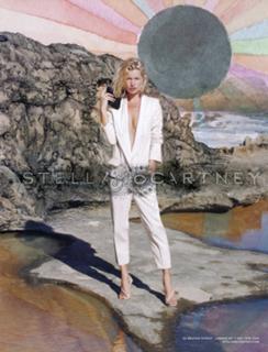 Kate Moss feet photo thumbnail
