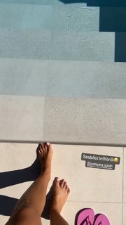 Cristina Pedroche feet photo thumbnail