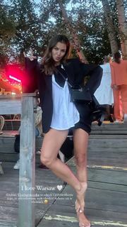 Anna Lewandowska feet photo thumbnail