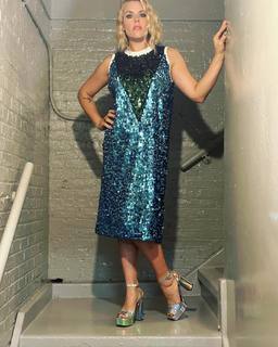 Busy Philipps feet photo thumbnail