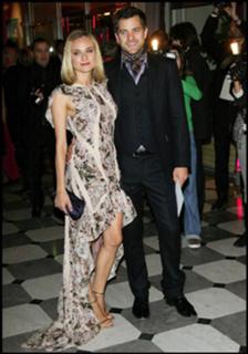 Diane Kruger feet photo thumbnail
