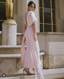 Dorra Zarrouk feet photo thumbnail