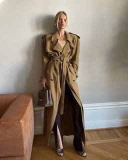 Elsa Hosk feet photo thumbnail