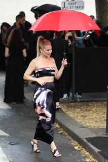 Kate Hudson feet photo thumbnail