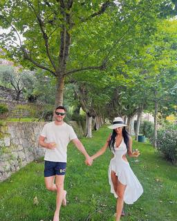 Nicole Scherzinger feet photo thumbnail
