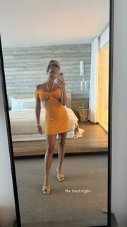 Kristin Cavallari feet photo thumbnail