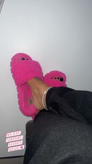 Latto feet photo thumbnail