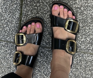 Paulina Sykut feet photo thumbnail