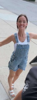 Brittney Smith feet photo thumbnail
